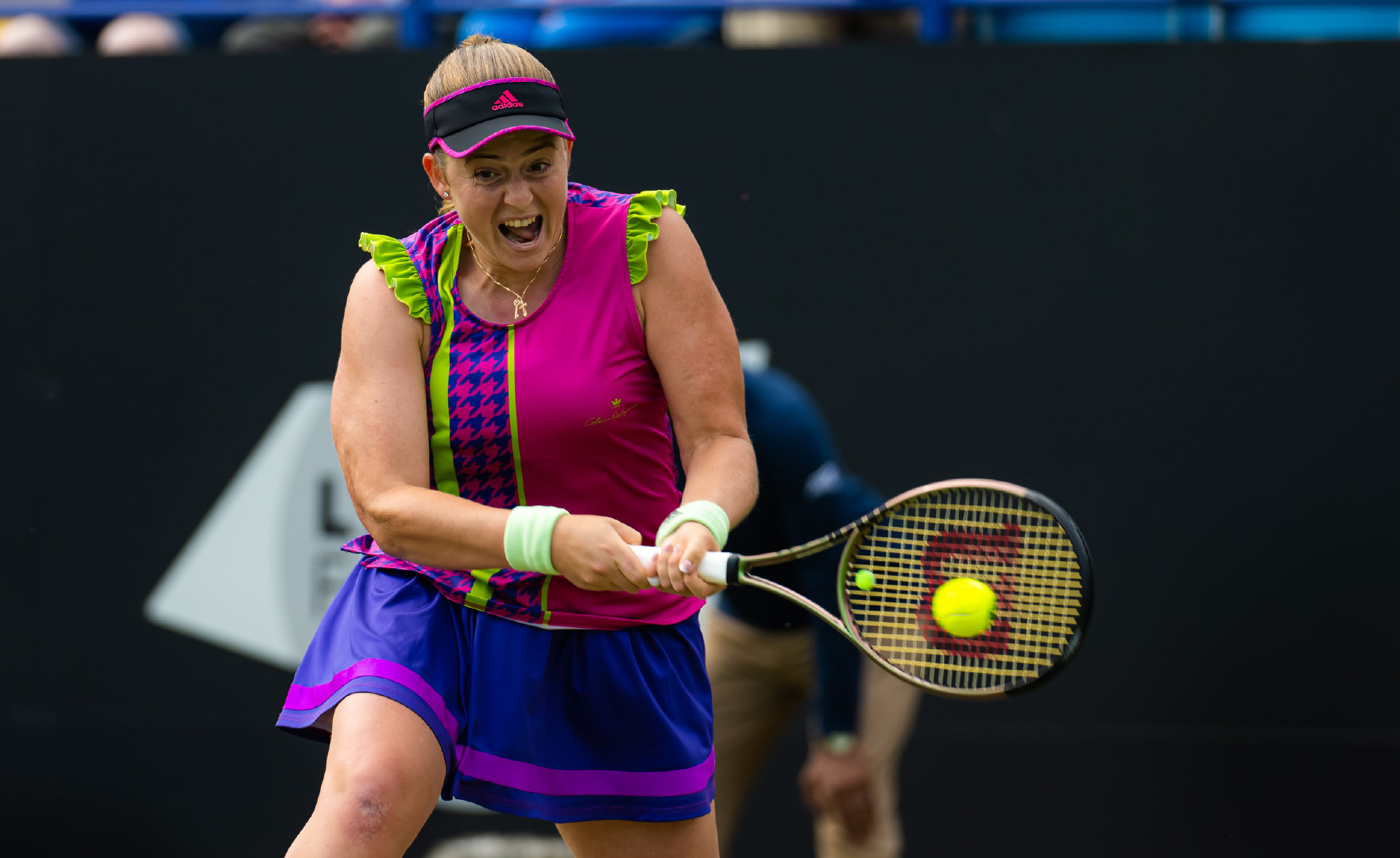 开云体育-关于科维托娃在雄鹿比赛中问鼎冠军，挺进下一轮引发热议！的信息