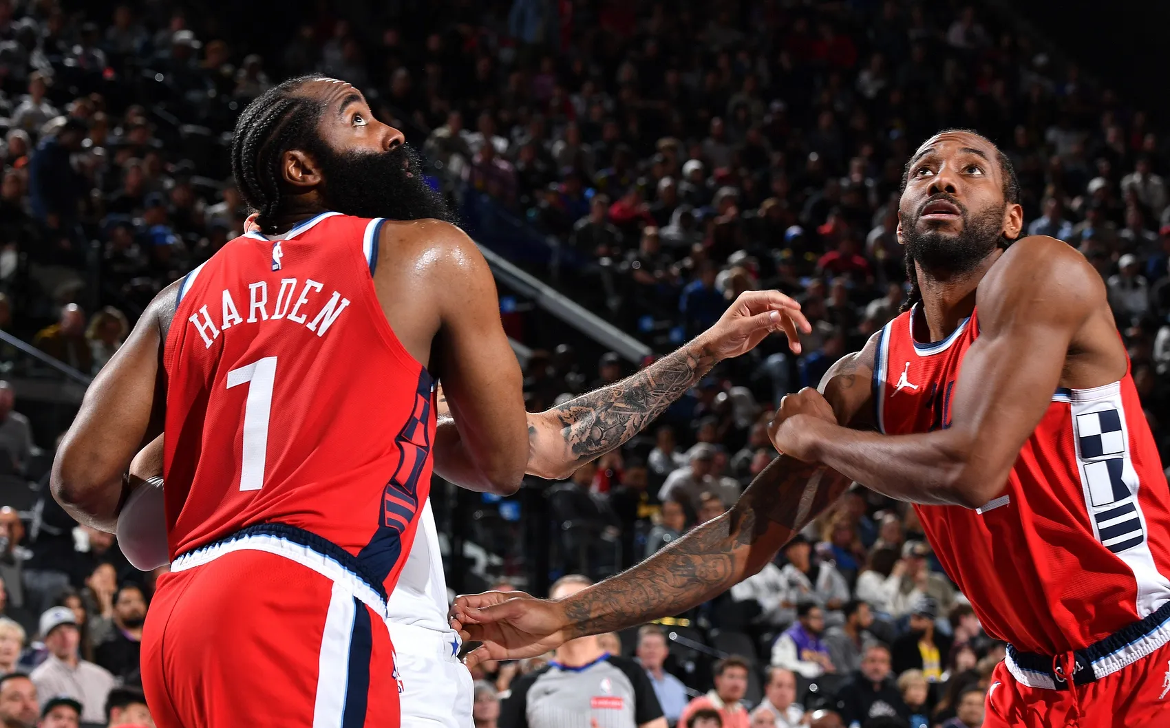 开云体育-关于哈登巅峰对决，Ning与90激战篮网分钟，高光表现胜负难料！的信息