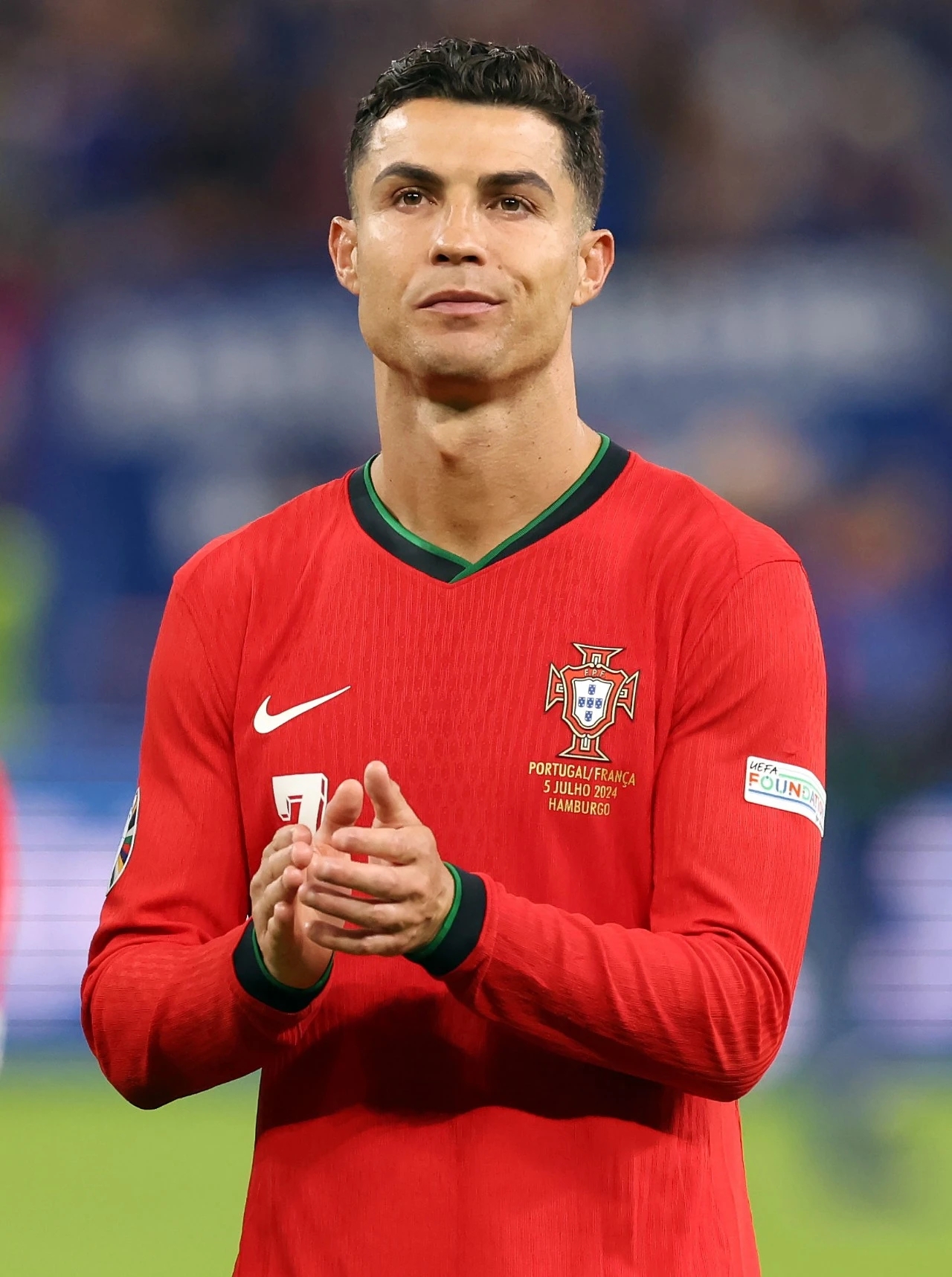 Kaiyun-C罗赛事官方发布势不可挡新规，巴塞罗那争议不断！的简单介绍